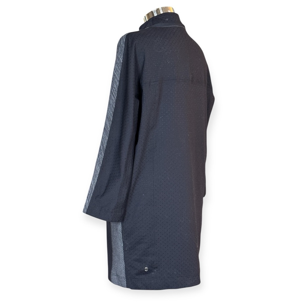 LULULEMON XS SHINE DOT BLACK DIAMOND JACQUARD SPACE DYE BLACK COCOON CAR COAT - Picture 9 of 14